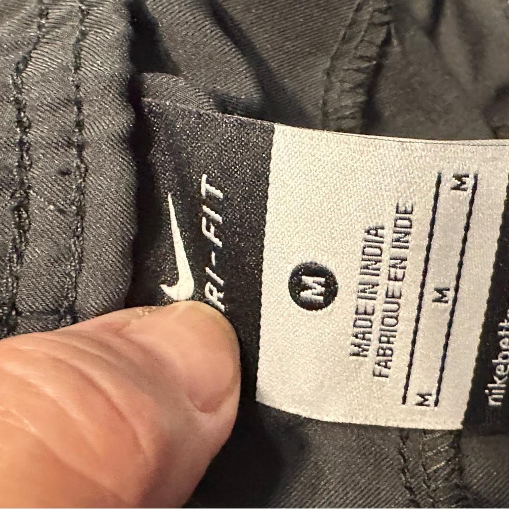 Nike Black Athletic Shorts with Red Panels - Picture 6 of 6
